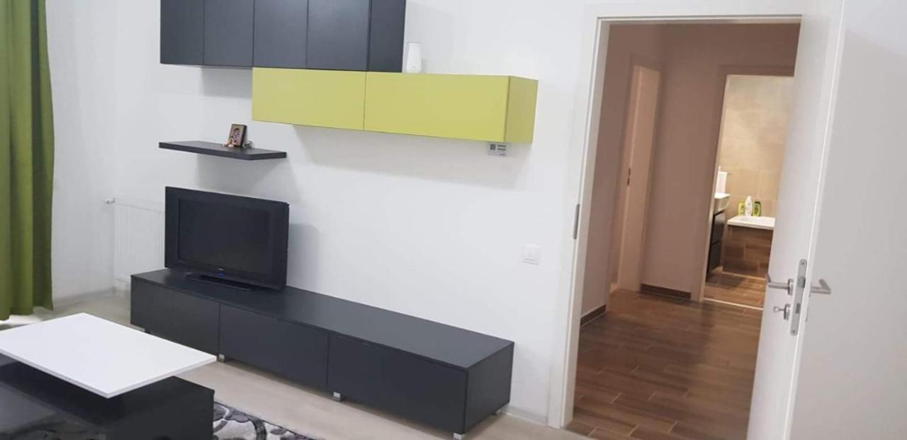 Apartament Modern Ioan Popasu Apartamento Braşov Exterior foto
