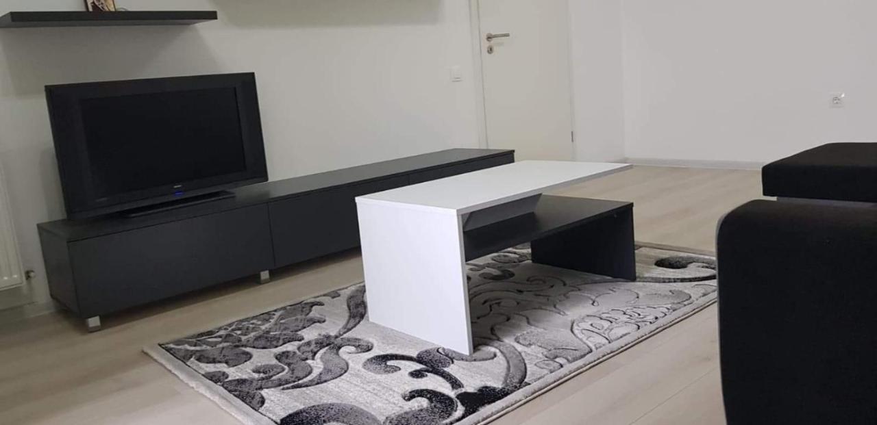 Apartament Modern Ioan Popasu Apartamento Braşov Exterior foto
